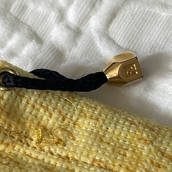 Fendi vintage Accessory dust bag. 12 3/4 inch x 13 1/2 inch - Picture 3 of 5